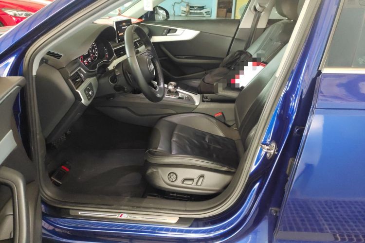 Used Audi A4L 2018 30th Anniversary Edition 40 TFSI Fashion Model Left Front Seat