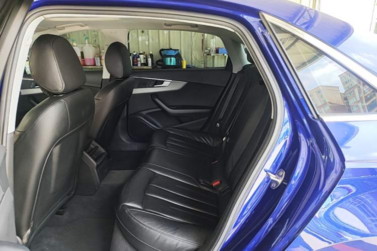 Used Audi A4L 2018 30th Anniversary Edition 40 TFSI Trendy Model Left Rear Seat