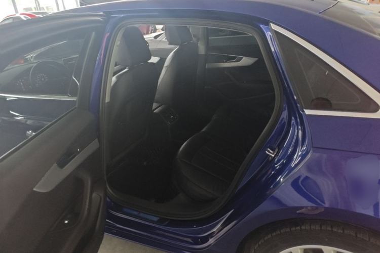 Used Audi A4L 2018 30th Anniversary Edition 40 TFSI Fashion Model Left Rear Seat