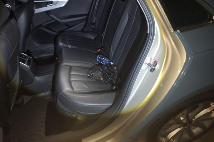 Used Audi A4L 2018 30th Anniversary Edition 40 TFSI Fashion Model Left Rear Seat