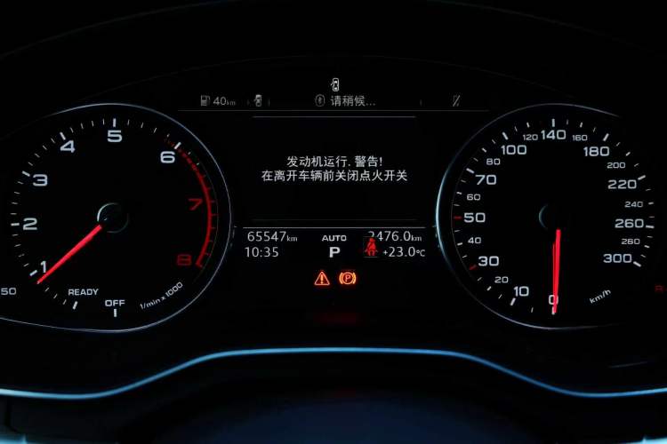 Used Audi A4L 2018 30th Anniversary Edition 45 TFSI quattro Individual Sport Edition Odometer Close Up