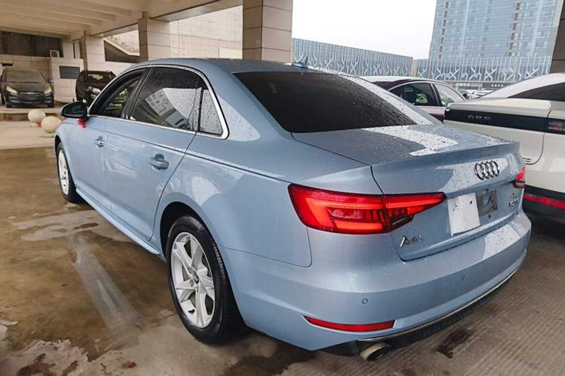 Used Audi A4L 2018 30th Anniversary Edition 40 TFSI Trendy Model Rear Left 45 Deg