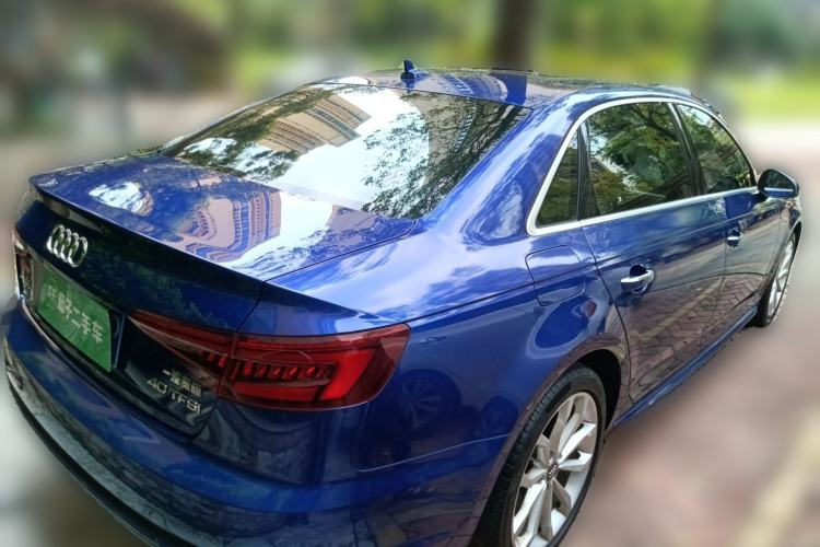 Used Audi A4L 2018 30th Anniversary Edition 40 TFSI Fashion Model Rear Right 45 Deg
