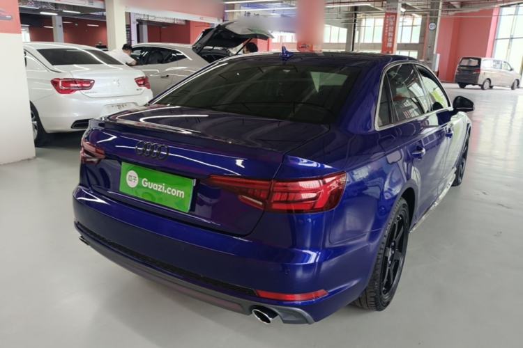 Used Audi A4L 2018 30th Anniversary Edition 40 TFSI Fashion Model Rear Right 45 Deg