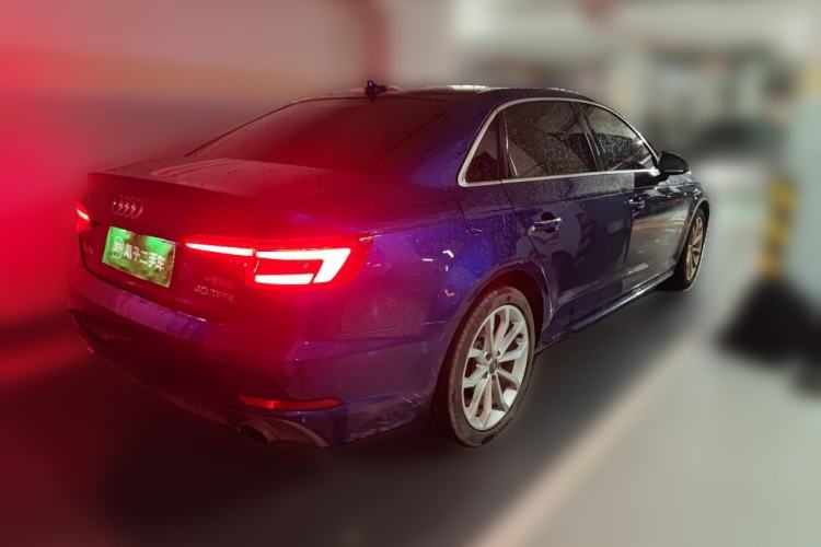 Used Audi A4L 2018 30th Anniversary Edition 40 TFSI Fashion Model Rear Right 45 Deg