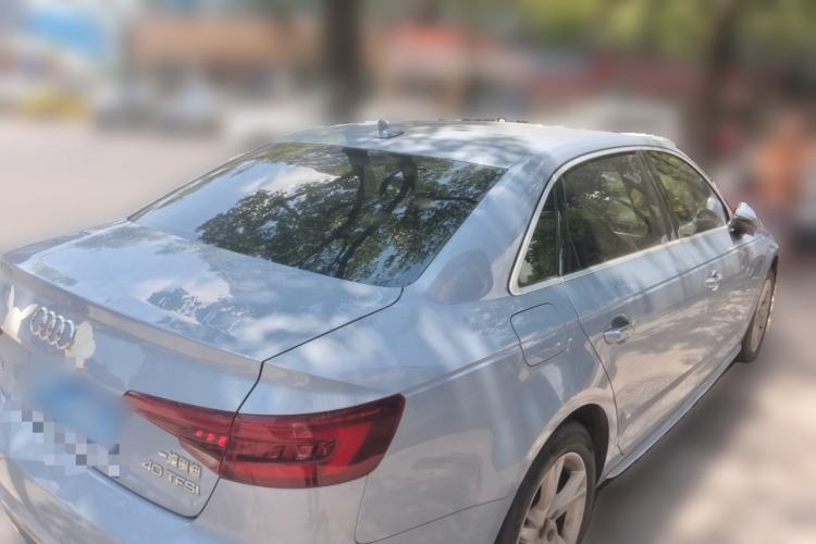 Used Audi A4L 2018 30th Anniversary Edition 40 TFSI Trendy Model Rear Right 45 Deg