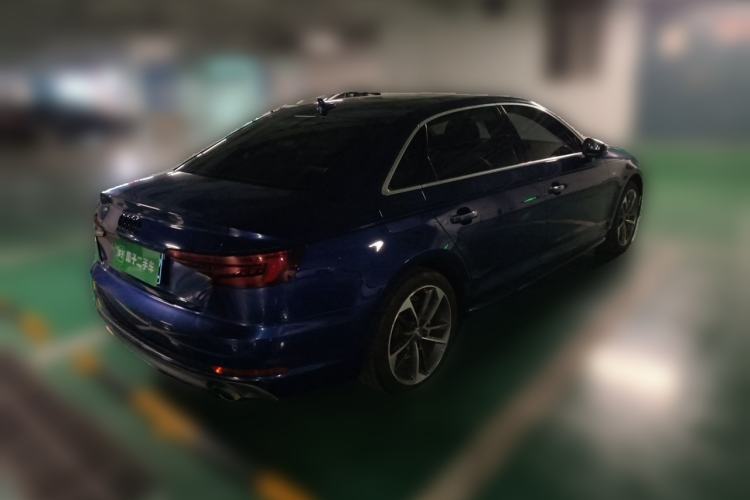 Used Audi A4L 2018 30th Anniversary Edition 40 TFSI Fashion Model Rear Right 45 Deg