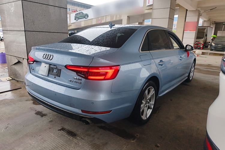 Used Audi A4L 2018 30th Anniversary Edition 40 TFSI Trendy Model Rear Right 45 Deg