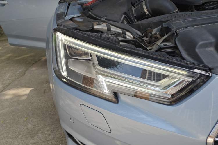 Used Audi A4L 2018 30th Anniversary Edition 40 TFSI Trendy Model Right Front Headlight
