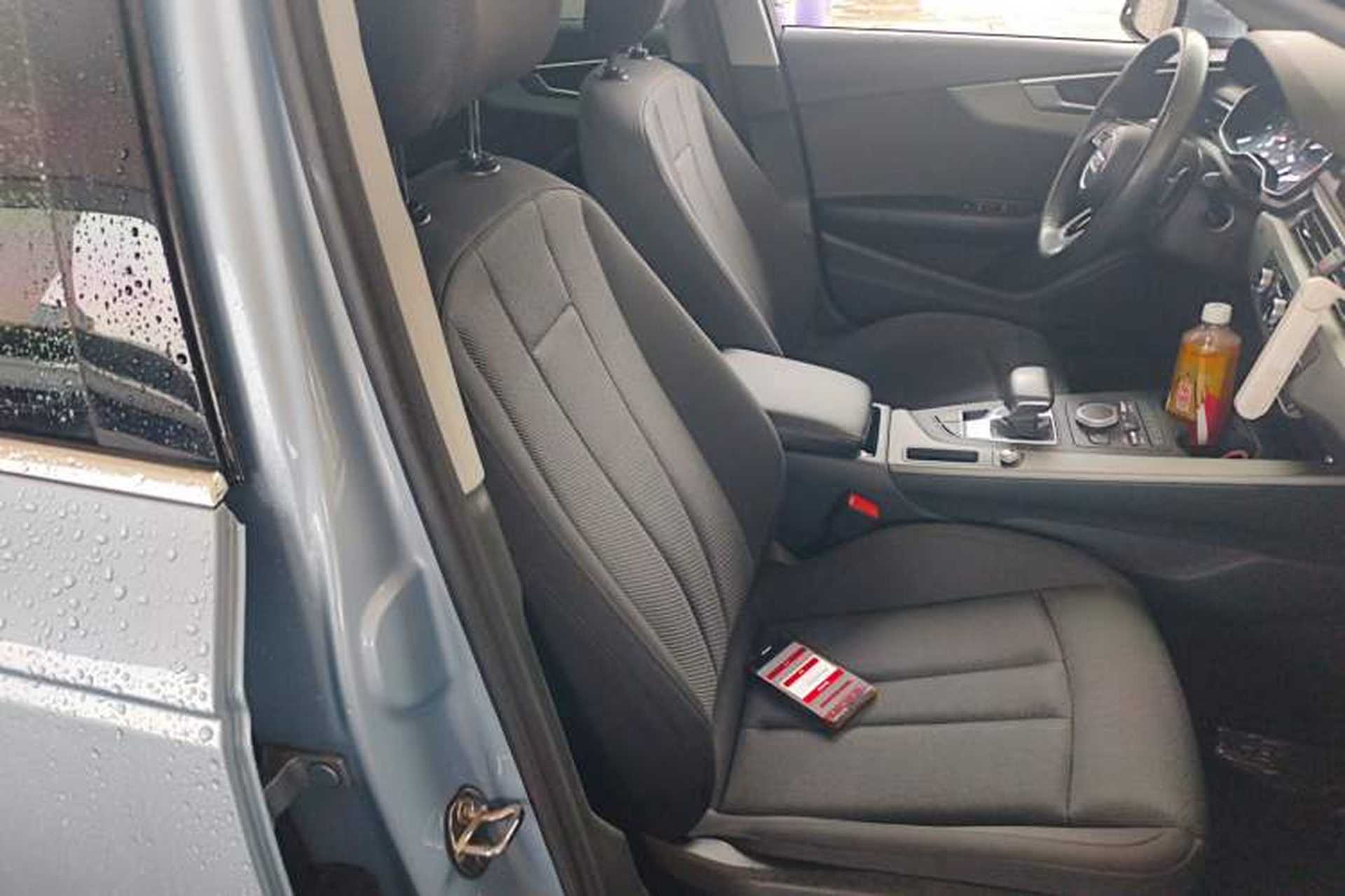 Used Audi A4L 2018 30th Anniversary Edition 40 TFSI Trendy Model Right Front Seat