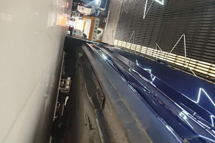 Used Audi A4L 2018 30th Anniversary Edition 40 TFSI Fashion Model Right Side Sill