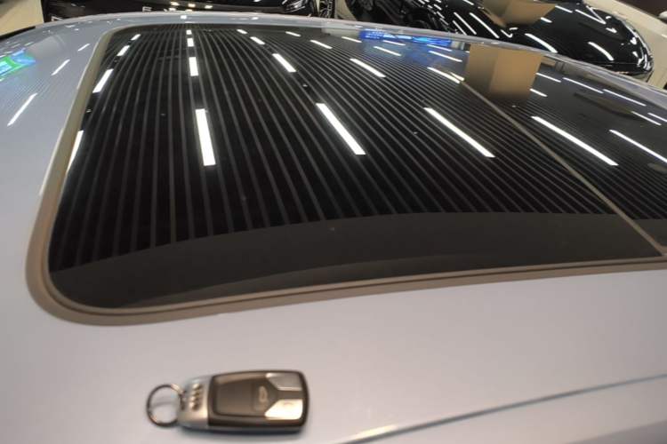 Used Audi A4L 2018 30th Anniversary Edition 40 TFSI Fashion Model Roof