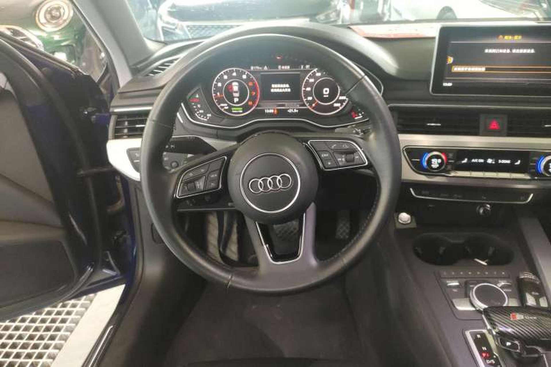 Used Audi A4L 2018 30th Anniversary Edition 40 TFSI Fashion Model Steering Wheel