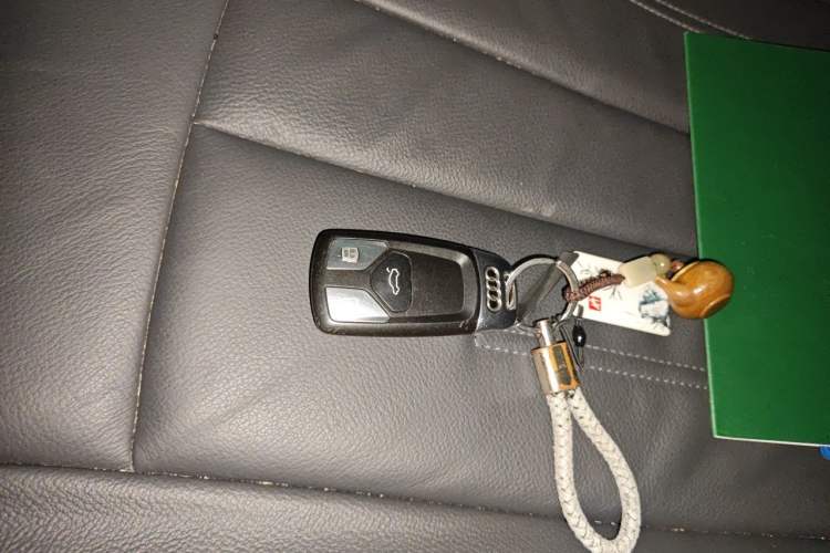 Used Audi A4L 2018 30th Anniversary Edition 40 TFSI Fashion Model Vehicle Key
