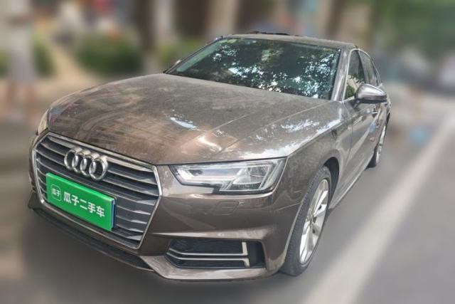 Audi A4L 2018 30th Anniversary Edition 40 TFSI Fashion Model usado