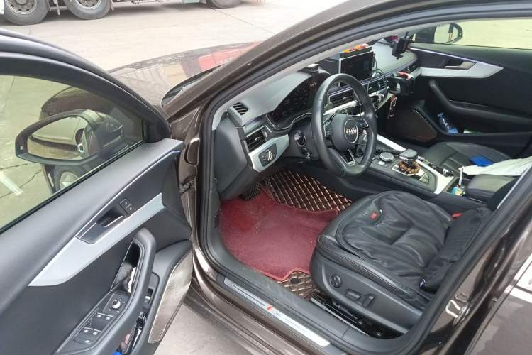Used Audi A4L 2018 30th Anniversary Edition 40 TFSI Fashion Model Driver Seat