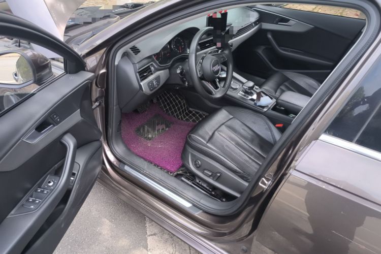 Used Audi A4L 2018 30th Anniversary Edition 40 TFSI Trendy Model Driver Seat