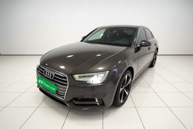 Audi A4L 2018 30th Anniversary Edition 40 TFSI Fashion Model de segunda mano