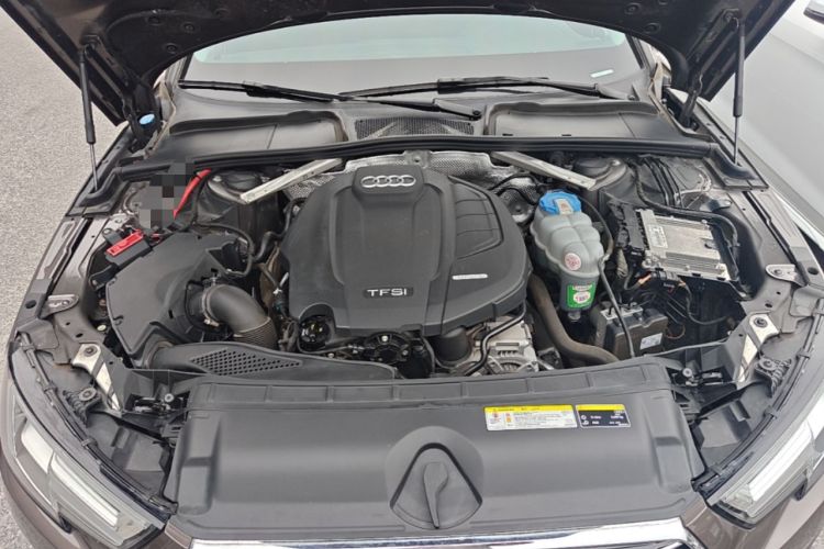 Used Audi A4L 2018 30th Anniversary Edition 40 TFSI Trendy Model Engine Bay