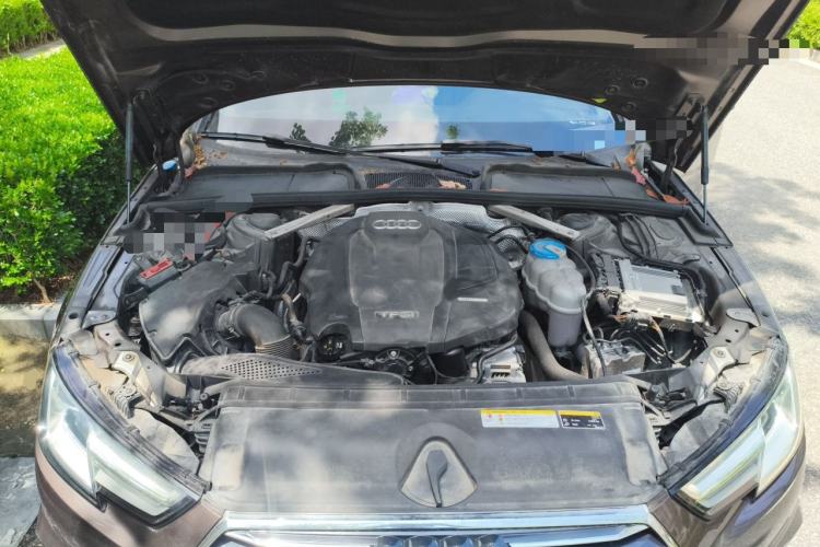 Used Audi A4L 2018 30th Anniversary Edition 40 TFSI Trendy Model Engine Bay