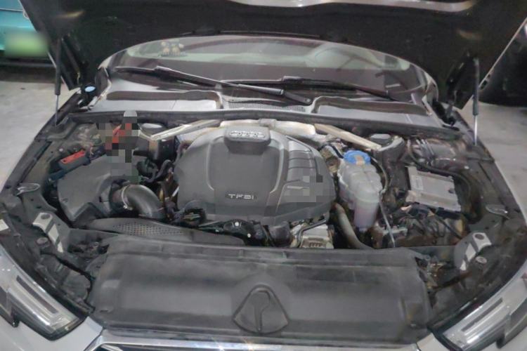 Used Audi A4L 2018 30th Anniversary Edition 40 TFSI Trendy Model Engine Bay