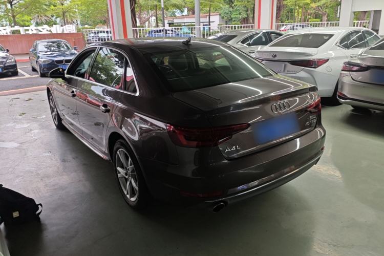 Used Audi A4L 2018 30th Anniversary Edition 40 TFSI Trendy Model Exterior 2