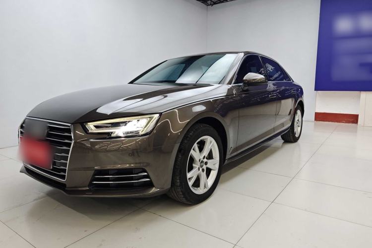 Used Audi A4L 2018 30th Anniversary Edition 40 TFSI Trendy Model Exterior 3