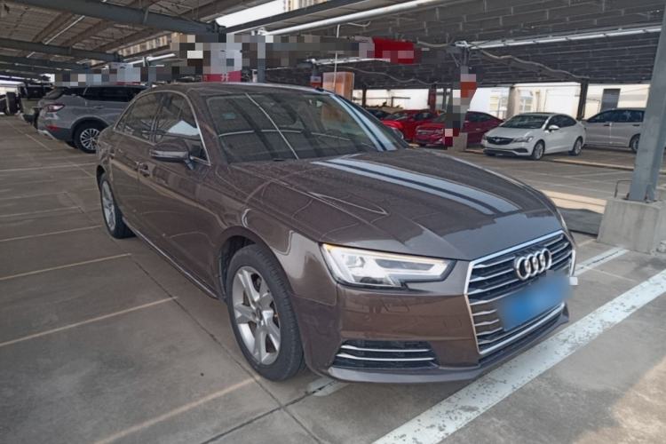 Used Audi A4L 2018 30th Anniversary Edition 40 TFSI Trendy Model Front Right 45 Deg