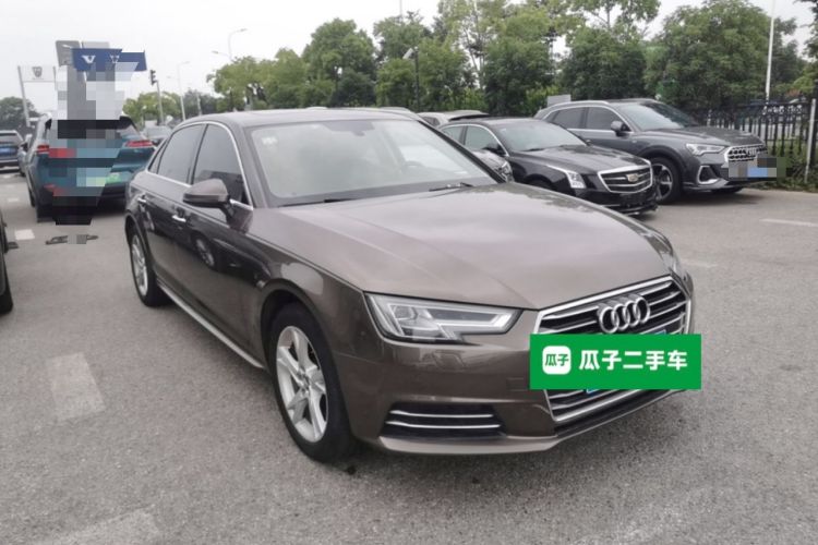 Used Audi A4L 2018 30th Anniversary Edition 40 TFSI Trendy Model Front Right 45 Deg