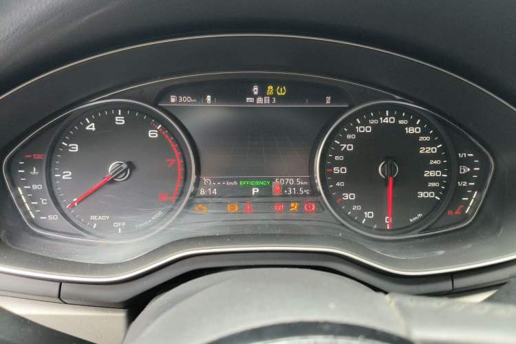 Used Audi A4L 2018 30th Anniversary Edition 40 TFSI Trendy Model Instrument Cluster