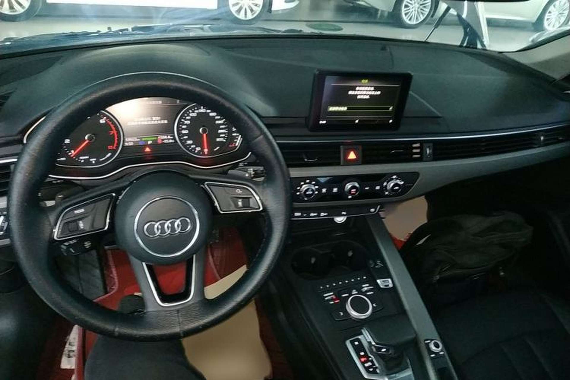 Used Audi A4L 2018 30th Anniversary Edition 40 TFSI Trendy Model Interior 2