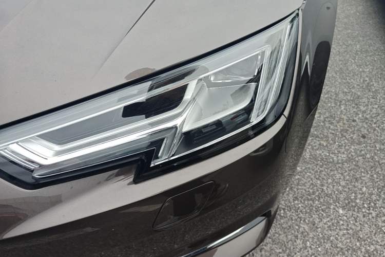 Used Audi A4L 2018 30th Anniversary Edition 40 TFSI Trendy Model Left Front Headlight