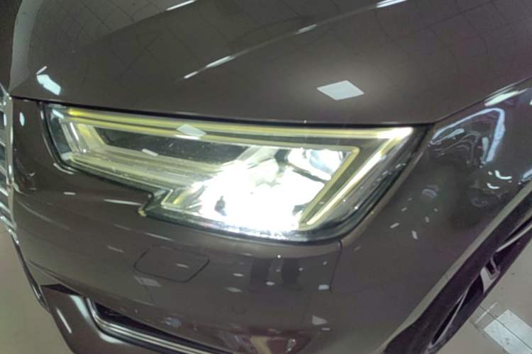 Used Audi A4L 2018 30th Anniversary Edition 40 TFSI Fashion Model Left Front Headlight
