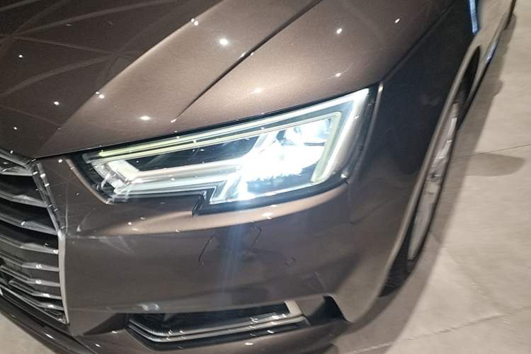 Used Audi A4L 2018 30th Anniversary Edition 40 TFSI Trendy Model Left Front Headlight