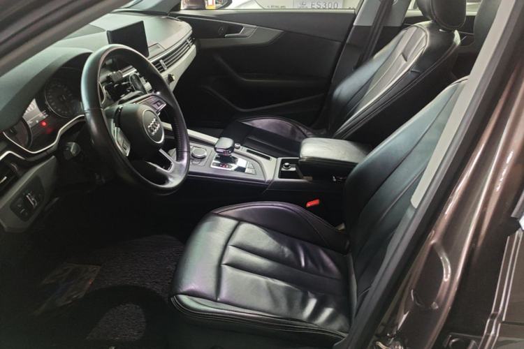 Used Audi A4L 2018 30th Anniversary Edition 40 TFSI Trendy Model Left Front Seat