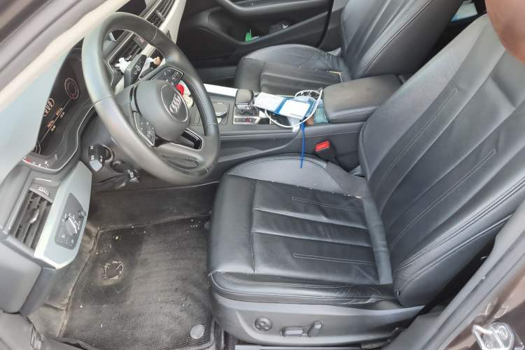 Used Audi A4L 2018 30th Anniversary Edition 40 TFSI Fashion Model Left Front Seat
