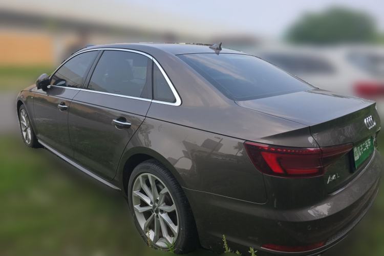 Used Audi A4L 2018 30th Anniversary Edition 40 TFSI Fashion Model Rear Left 45 Deg