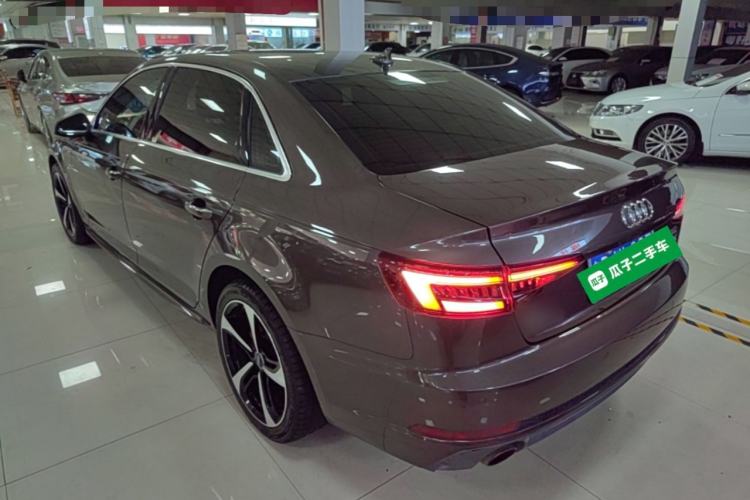 Used Audi A4L 2018 30th Anniversary Edition 40 TFSI Fashion Model Rear Left 45 Deg