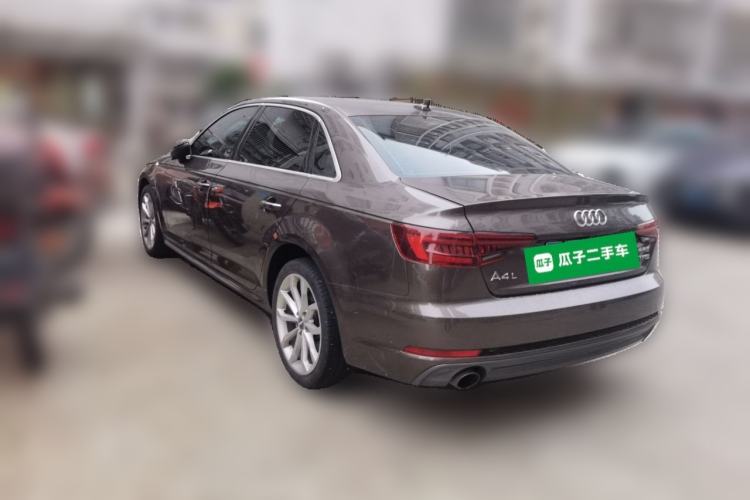 Used Audi A4L 2018 30th Anniversary Edition 40 TFSI Fashion Model Rear Left 45 Deg