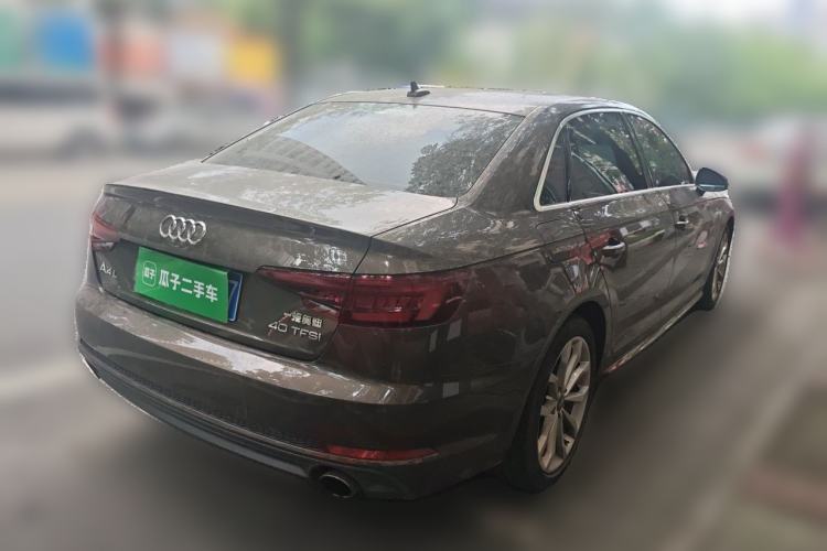 Used Audi A4L 2018 30th Anniversary Edition 40 TFSI Fashion Model Rear Right 45 Deg