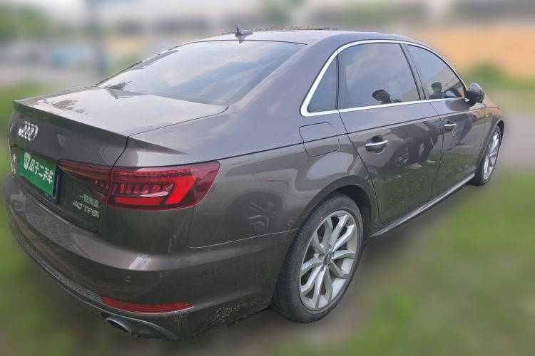 Used Audi A4L 2018 30th Anniversary Edition 40 TFSI Fashion Model Rear Right 45 Deg