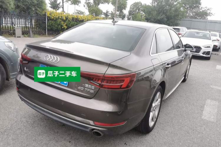 Used Audi A4L 2018 30th Anniversary Edition 40 TFSI Trendy Model Rear Right 45 Deg