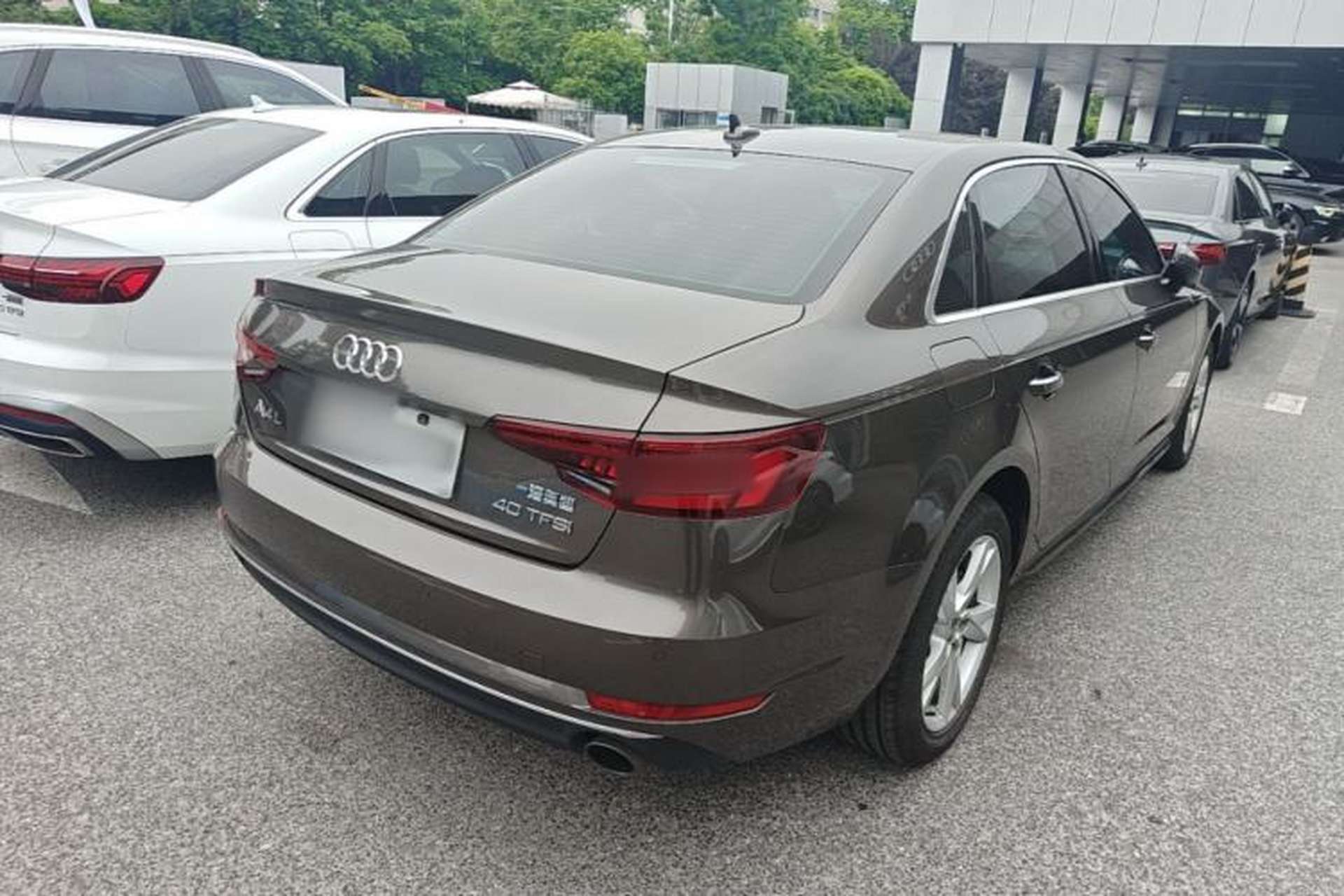 Used Audi A4L 2018 30th Anniversary Edition 40 TFSI Trendy Model Rear Right 45 Deg