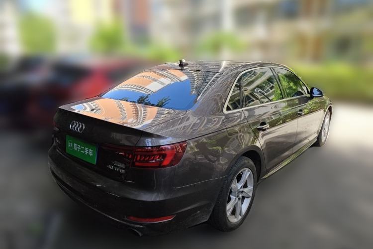 Used Audi A4L 2018 30th Anniversary Edition 40 TFSI Trendy Model Rear Right 45 Deg