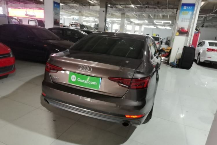 Used Audi A4L 2018 30th Anniversary Edition 40 TFSI Fashion Model Rear Right 45 Deg