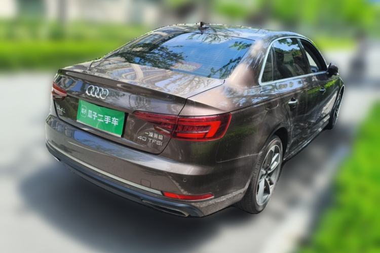 Used Audi A4L 2018 30th Anniversary Edition 40 TFSI Trendy Model Rear Right 45 Deg