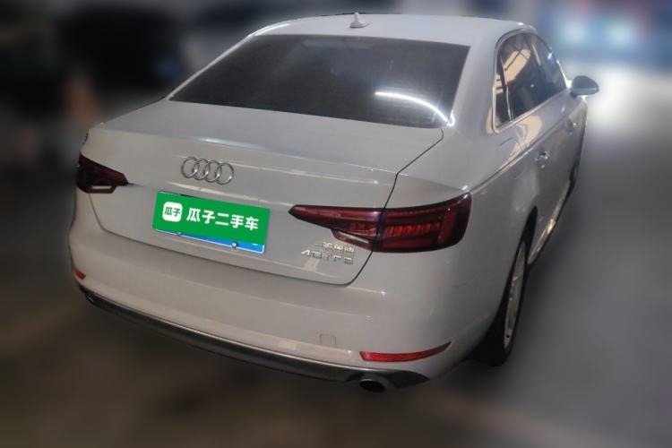 Used Audi A4L 2018 30th Anniversary Edition 40 TFSI Trendy Model Rear Right 45 Deg