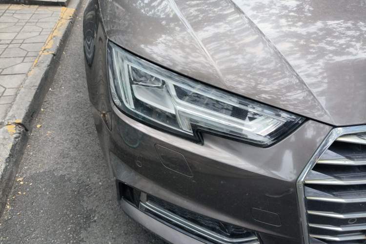Used Audi A4L 2018 30th Anniversary Edition 40 TFSI Trendy Model Right Front Headlight