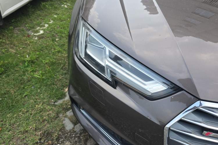 Used Audi A4L 2018 30th Anniversary Edition 40 TFSI Fashion Model Right Front Headlight