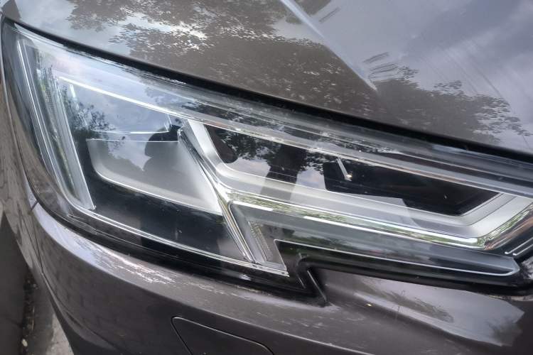Used Audi A4L 2018 30th Anniversary Edition 40 TFSI Trendy Model Right Front Headlight
